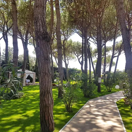 Gallia & Hotel 4*